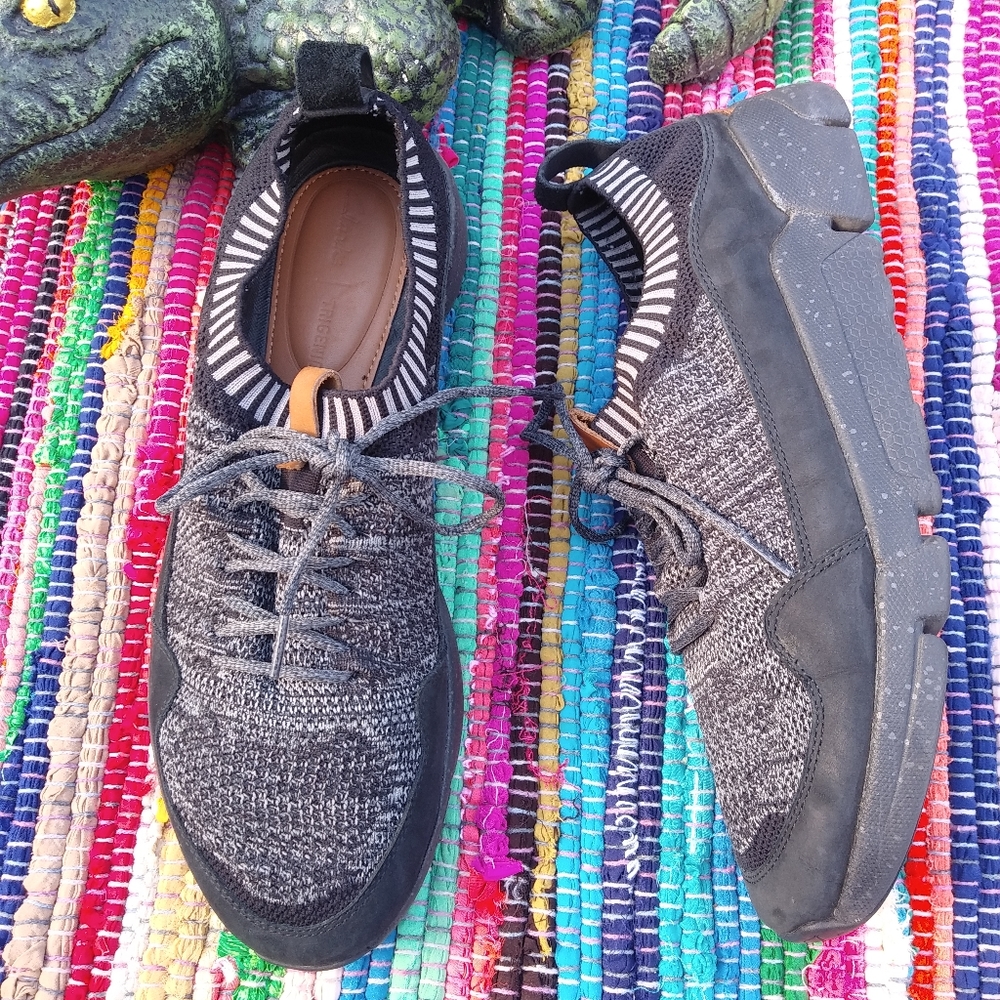 Clarks Triactive Knit Sneaker Sz 11.5